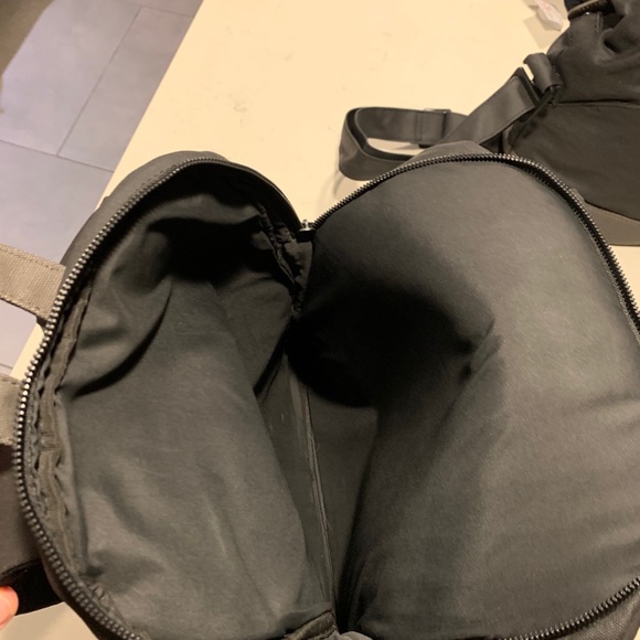 Set of Mini Cooper weekend travel bags - Picture 6 of 7